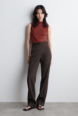 COS Women's Canotta A Collo Alto Drappeggiato in Rosso