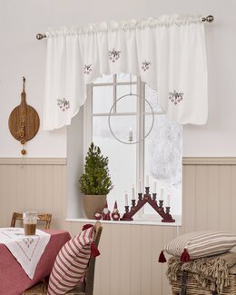 Gardinbue med julebroderi Heart Hvid