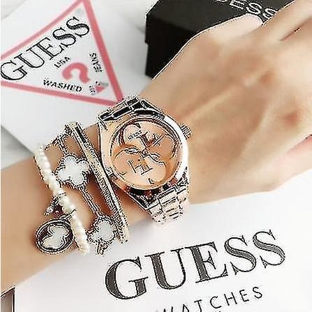 Guess Armbåndsur for Kvinner - Damemodell i Rustfritt Stål Roségull