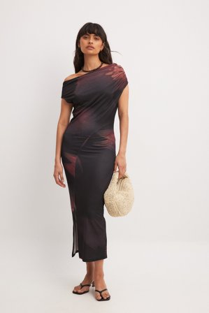 NA-KD Off Shoulder Jersey Dress - Skulderløse kjoler - Flerfarvet - S