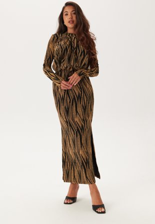 YAS - yen Ls Long Dress - Gold Colour Detail:gold Lurex - Kläder - - Bubbleroom