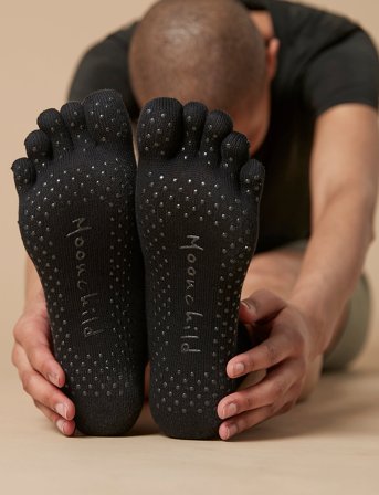 Moonchild Yoga Wear Moonchild Grip Socks - High - Black - M (39-41)