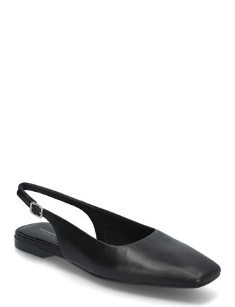 VAGABOND | Delia | 39