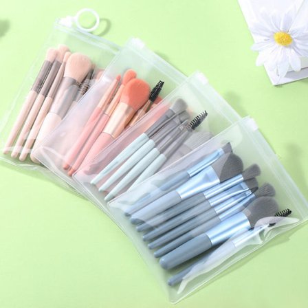 8 Macaron Matte Plast Handtag Mini Makeup Borste Set Bärbar Så