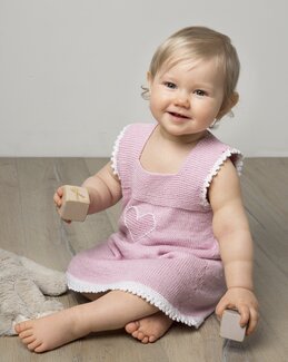 Strikkeoppskrift Kjole Iben - Viking of Norway