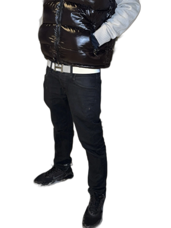 Svart pufferjacka från Moncler