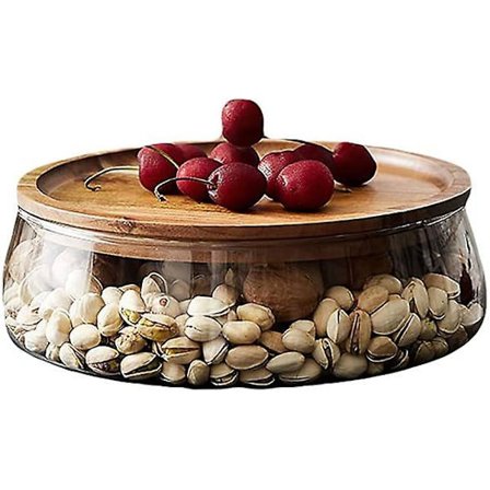 Glassbeholder for godteri og nøtter med trelokk, rundt matfat, snacksbrett, brødtallerkener, salat, frukt, grønnsaker, store skåler