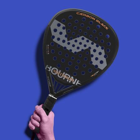 Varlion Bourne Summum Carbon Black Svart padelracket i Kolfiber finns hos Racqet