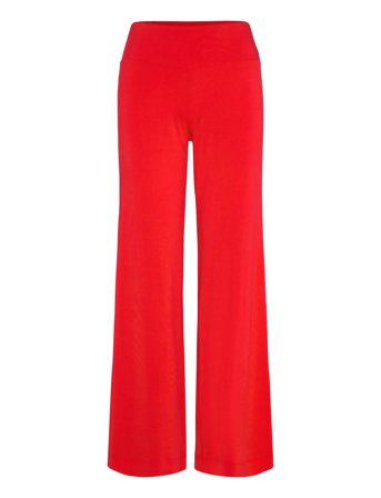 Evelen T Red Andiata