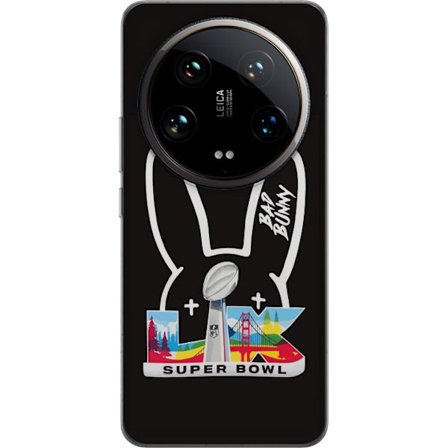 Kompatibel Mobilcover til Xiaomi 14 Ultra Bad Bunny portræt med åben skjorte, tatoveringer og krøllet hår i stilfuld modefotografering