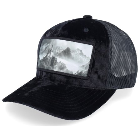 Calza Pennello - Schwarz trucker Cap - Castle On The Mountains Velvet Black A-Frame Trucker @ Hatstore