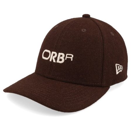 New Era - Motor Brun adjustable Keps - Red Bull F1 25 9FORTY M-crown Wool Brown Adjustable @ Hatstore