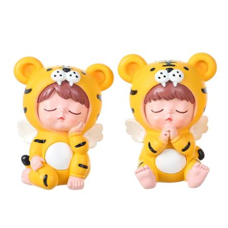 2 kpl tiikerikoristetta, söpö hartsitiikeri patsas, tiikerikoriste