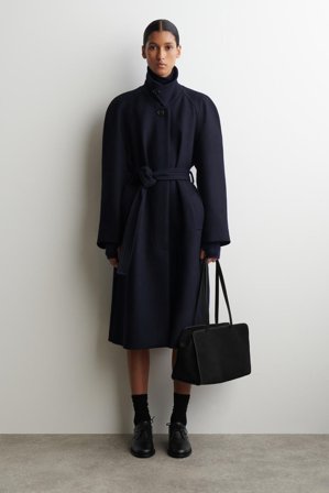 COS Femme Sac Bowling Marais - Daim Bag in Noir