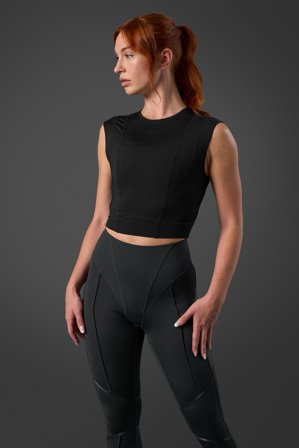 ICANIWILL - Reboot Cropped Tank Top Black - Dame - ICIW