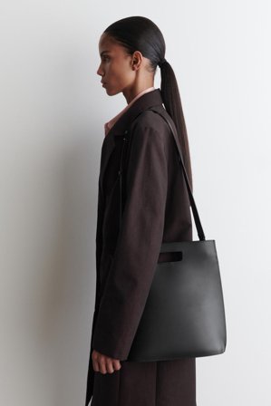 COS Women's Folio Bag Leather in Black
