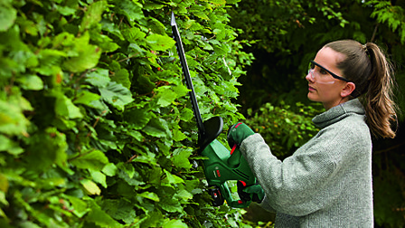 BOSCH HEKKSAKS EASY 18-45 18V 2,0AH