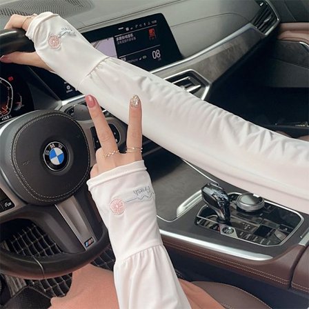 Issilkesärmar för kvinnors solskydd på sommaren, tunna och lösa, lämpliga för bilkörning