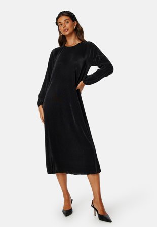 Pieces Johanne O-Neck Midi Dress Black Klær