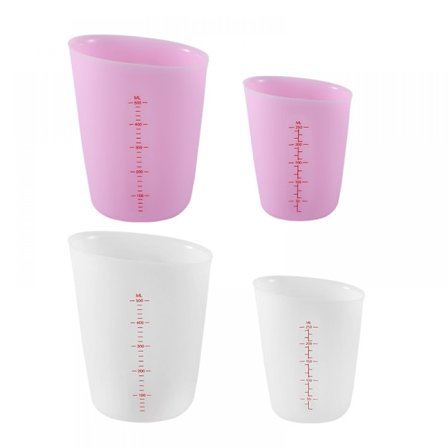 Et mærket, fleksibelt målebæger i silikone, 250 ml og 500 ml klemmehældt silikone målebægersæt. 4 stk. (Hvid og pink)