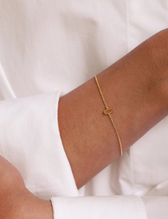 Design Letters Archetype Bracelet - A-Z Gold Plated - Gold - L:21CM