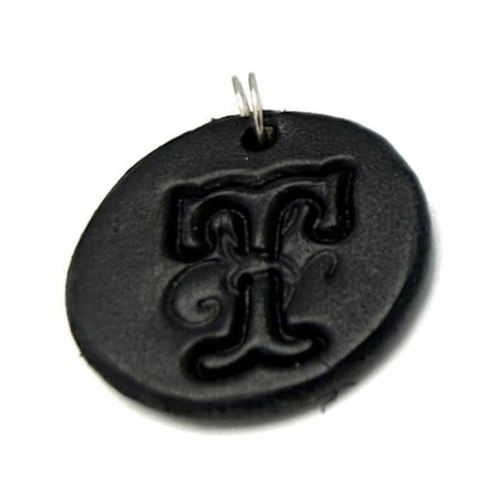 Handmade pendant from swedish quality leather