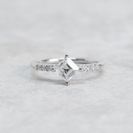 Svalört, 18K Weißgold : Diamanten - Laborgezüchtet, Karat - 0.50 kt