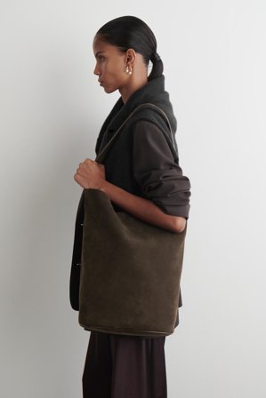 COS Women's Paradigm Tote Bag Suede in Brown