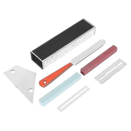 Kitara Luthier -työkalut sisältävät nauhojen tasoituspalkin, kitaranauhatiedoston, keinulaudan ja otelaudan suojat, g