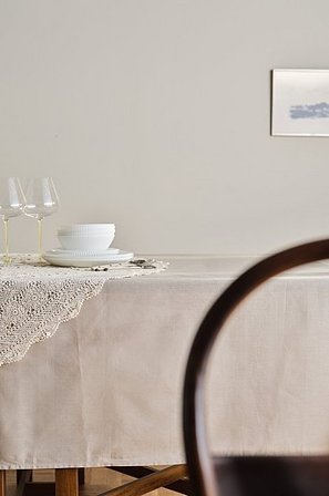 Jotex - Abwischbare Tischdecke Farbe beige - LINNIE - Kaufe Tischdecken bei Jotex