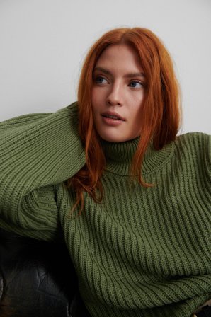 NA-KD High Neck Balloon Sleeve Knitted Sweater - Julesweater - Grøn - Medium