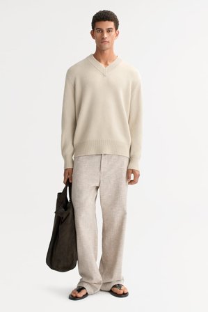 Soft Goat - Men's V-neck - Men cashmere sweater - S - Chalk