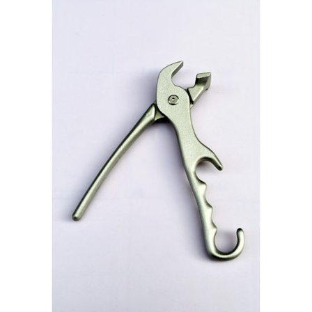 Tænger til varme retter, grill, suppetallerkener, støbejernscampingpander og bagning.