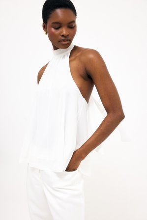 Felicia Wedin x NA-KD Flowy Collar Top - Halterneck top - Råhvid - XL