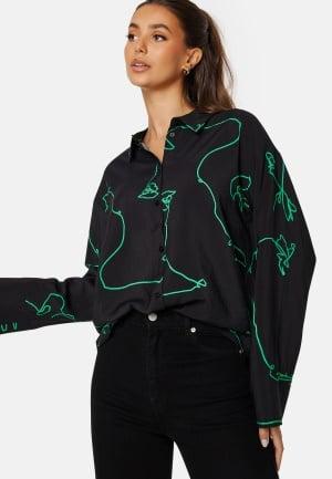VILA Dogma Kino Shirt Black AOP: Kino Brig 34 Black AOP: Kino Brig Skjorter Dam