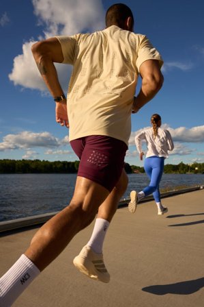 ICANIWILL - Mirage Dri-Release T-Shirt Print Butter Yellow - Herre - ICIW