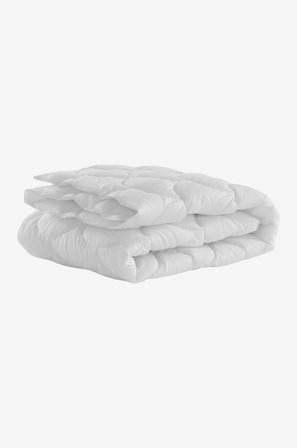 Jotex - Mini Dyne Sval Barneseng 100x130 Cm Hvit - MAURI - Kjøp Dyner & puter hos Jotex