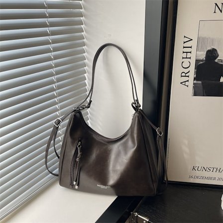 Ny moderigtig og alsidig afslappet crossbody taske med stor kapacitet