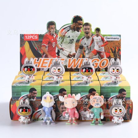 Adventskalender med 12 delar med tyska lagdockor/figurer/24-dagars nedräkning till jul för barnpresenter