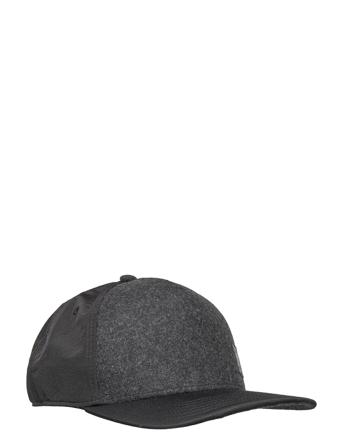 Alnasca Cap Accessories Headwear Caps Svart Mammut