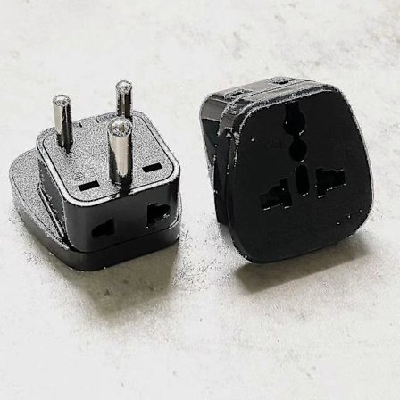 Indien Sri Lanka Typ D Reseadapter med 2 Uttag Svart Färg 1 till 2 till UK US AU Vägguttag Strömkabel -jx [Db]