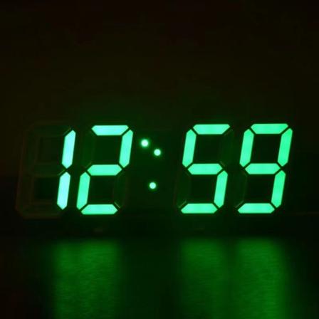 Stor 3D LED digital veggklokke green light