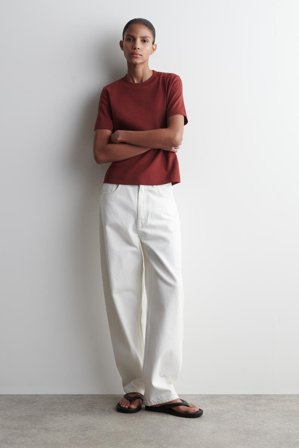 COS Women's Clean Cut Regular T-Shirt in Red