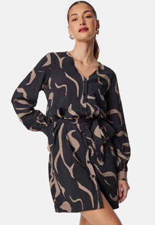 Object Collectors Item - Objjacira L/S V-NECK SHORT DRESS - Black/AOP Desert Taupe - Kläder - - Bubbleroom