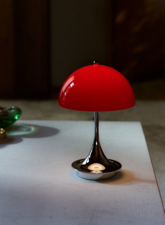 Panthella 160 oppladbar. Original krom/rød (akryl)