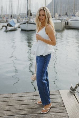 Sofi Fahrman Engelbert x NA-KD - Kort denim med kantdetaljer - Korte jeans - Blå - EU 40