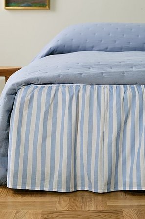 Jotex - Geplooide Bedsprei Hemelsblauw/wit Hemelsblauw/wit - KAYO - Koop Bedrokken bij Jotex