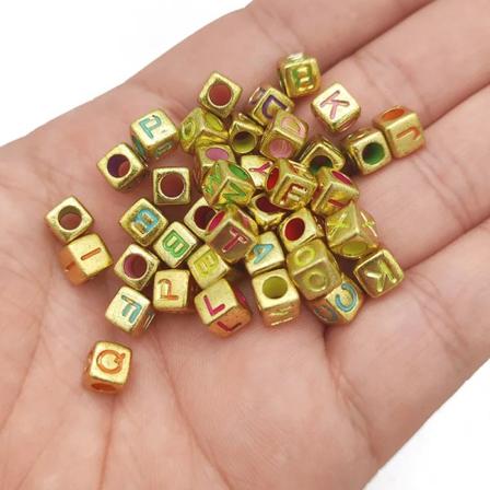 6/7MM blandad bokstav Akryl Alfabet Kvadratisk kub Platt Rund Lösa Spacer Pärlor För Smycken Göra DIY Armband Halsband Fynd 6x6MM-MT53