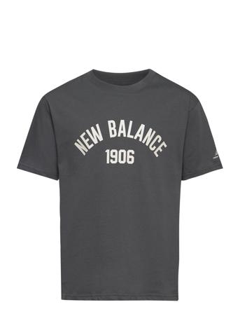 Nb Essentials Varisty Tee T-shirts Short-sleeved Grå New Balance*Betinget Tilbud