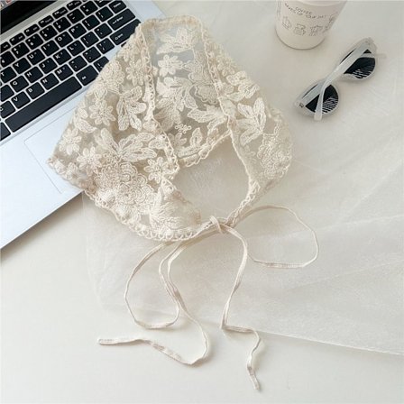 Hårtørklæde med blomstertryk Trekanttørklæde 1 1